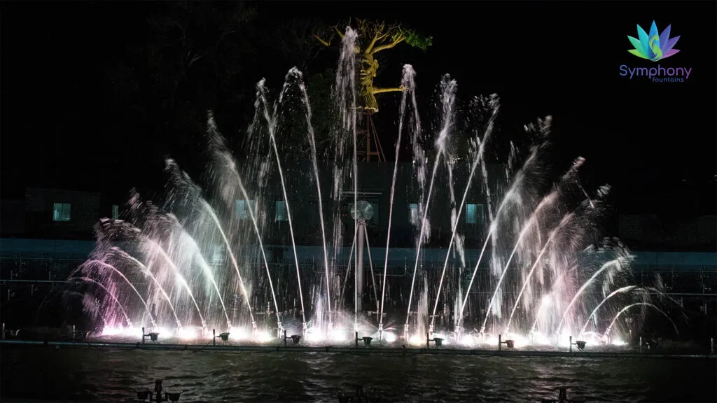 Water laser show at Aatapi Wonderland with dynamic nozzles